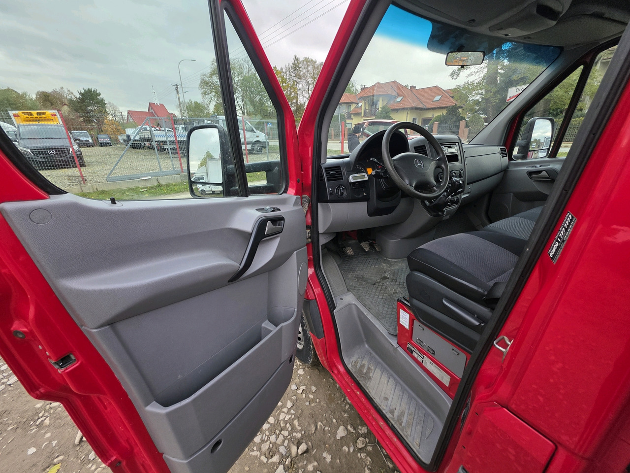 Utilitaire plateau Mercedes-Benz Sprinter 418 CDI Skrzynia +HDS 10.5 M +Pilot  ! 87000km !: photos 16 Utilitaire plateau Mercedes-Benz Sprinter 418 CDI Skrzynia +HDS 10.5 M +Pilot  ! 87000km !: photos 16