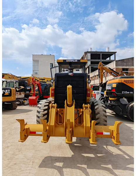 Caterpillar 140K - Niveleuse: photos 5 Caterpillar 140K - Niveleuse: photos 5
