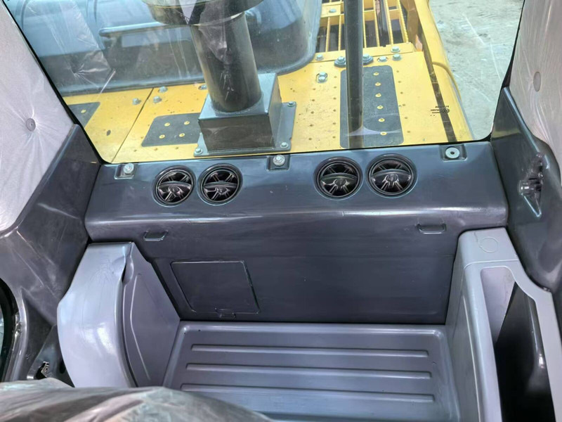 Crédit-bail de Komatsu PC200 PC220 Komatsu PC200 PC220: photos 11