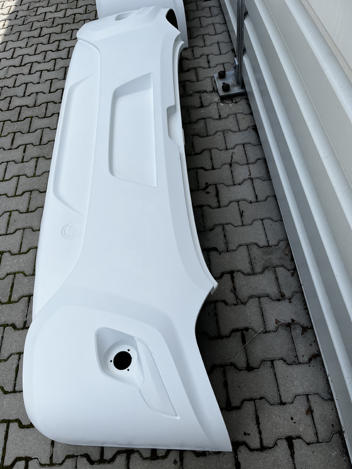 Zderzak tylny do AUTOBUSU VDL EURO 5 VDL FUTURA euro 5 - Pare-chocs pour Autocar: photos 1 Zderzak tylny do AUTOBUSU VDL EURO 5 VDL FUTURA euro 5 - Pare-chocs pour Autocar: photos 1