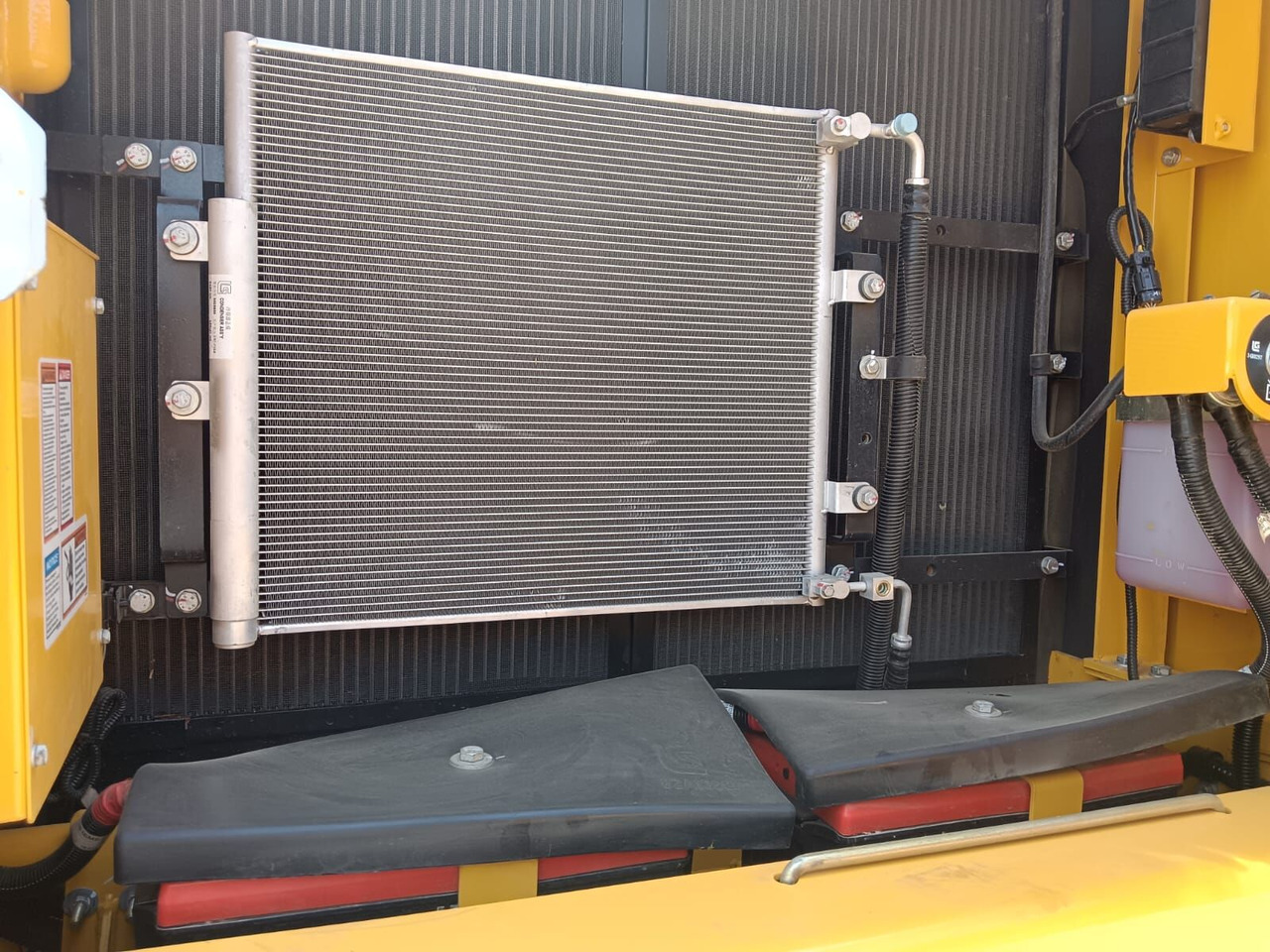 New LiuGong 925E tracked excavator - Pelle sur chenille: photos 2 New LiuGong 925E tracked excavator - Pelle sur chenille: photos 2