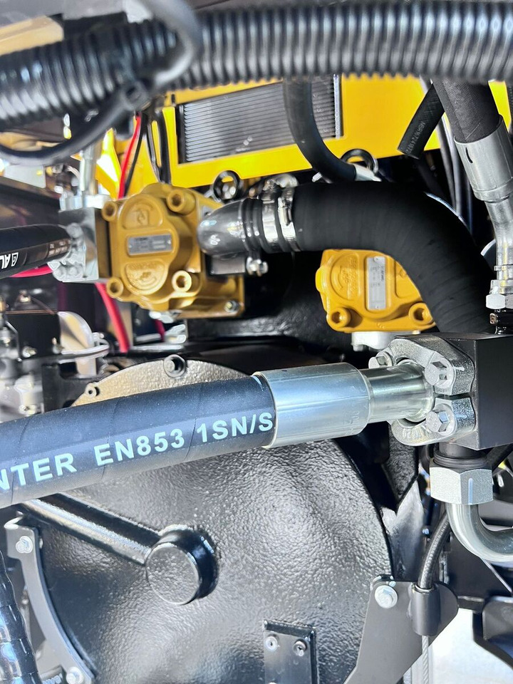 Chargeuse sur pneus neuf New XCMG XC968 wheel loader: photos 7