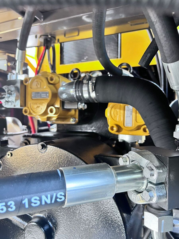 Chargeuse sur pneus neuf New XCMG XC968 wheel loader: photos 13