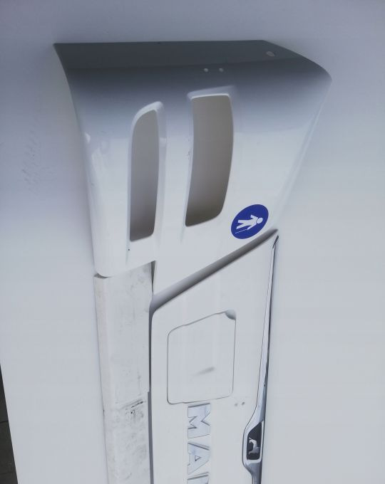 ATRAPA GRILL MASKA MAN NEOPLAN AUTOBUS - Capot pour Bus: photos 2 ATRAPA GRILL MASKA MAN NEOPLAN AUTOBUS - Capot pour Bus: photos 2