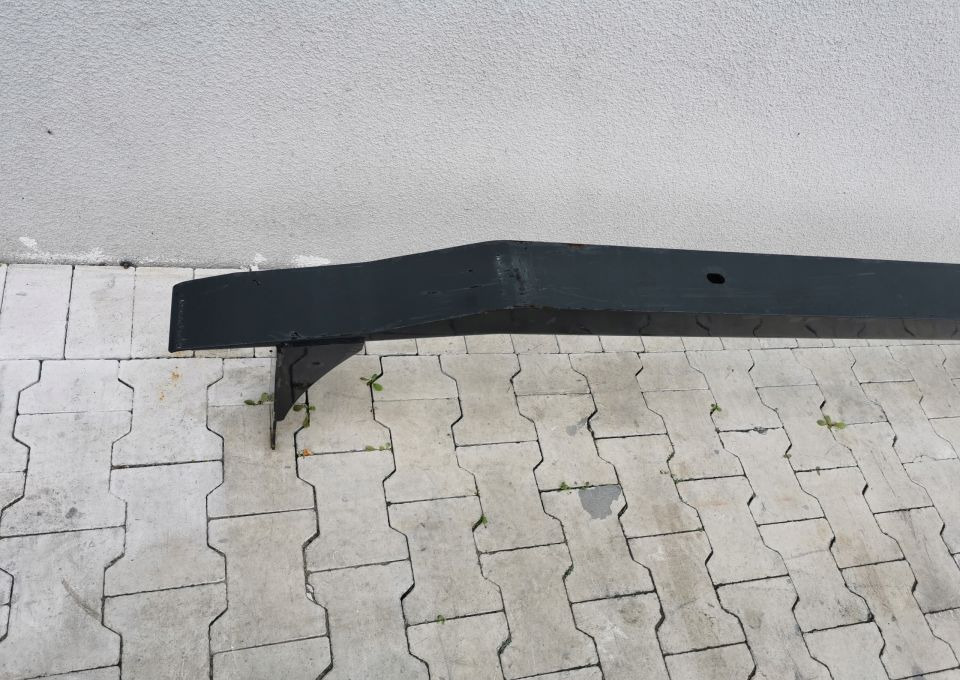 BELKA ZDERZAKA DAF LF EURO6 - Pare-chocs pour Camion: photos 4 BELKA ZDERZAKA DAF LF EURO6 - Pare-chocs pour Camion: photos 4