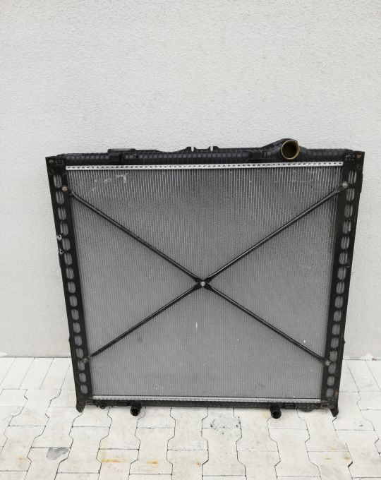 CHŁODNICA WODY DAF XF 106 EURO 6 Szczelna 1940146 - Radiateur: photos 1 CHŁODNICA WODY DAF XF 106 EURO 6 Szczelna 1940146 - Radiateur: photos 1
