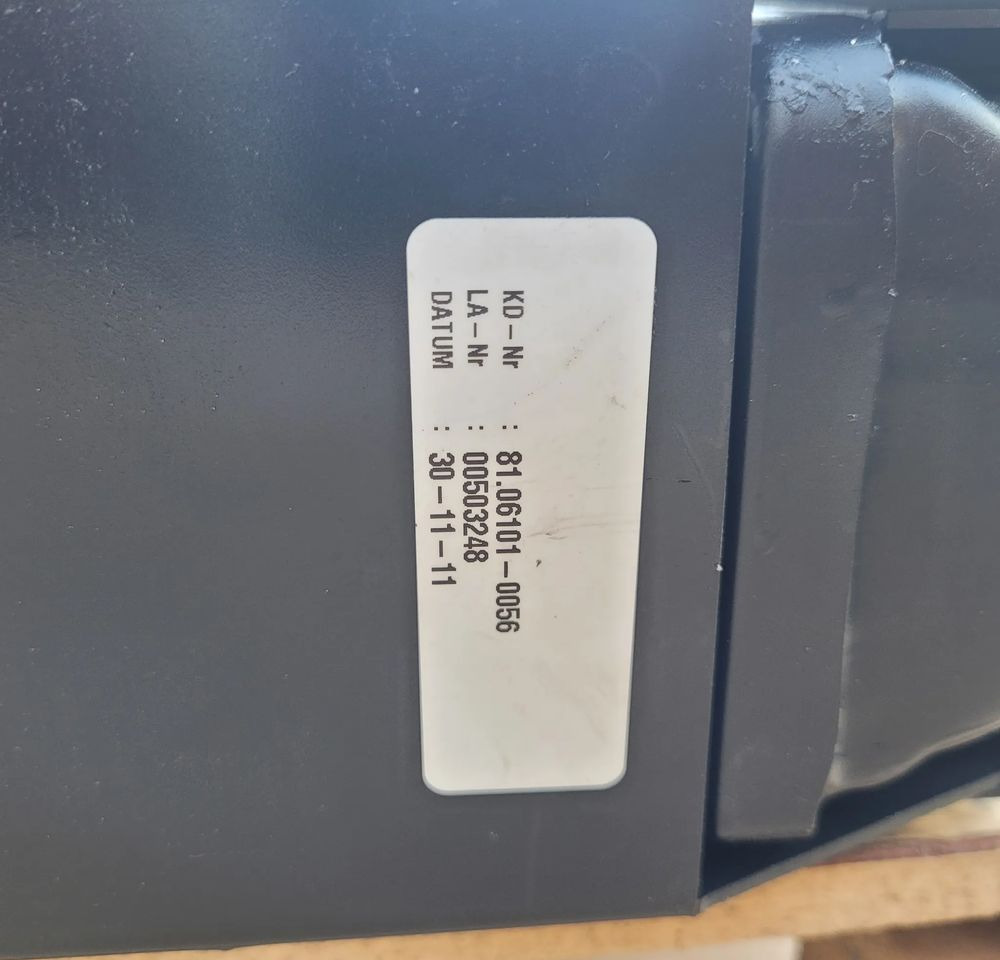 CHŁODNICA WODY MAN NOWY ORYGINAŁ 81.06101-0056 CHWALIM116 - Radiateur pour Camion: photos 4 CHŁODNICA WODY MAN NOWY ORYGINAŁ 81.06101-0056 CHWALIM116 - Radiateur pour Camion: photos 4