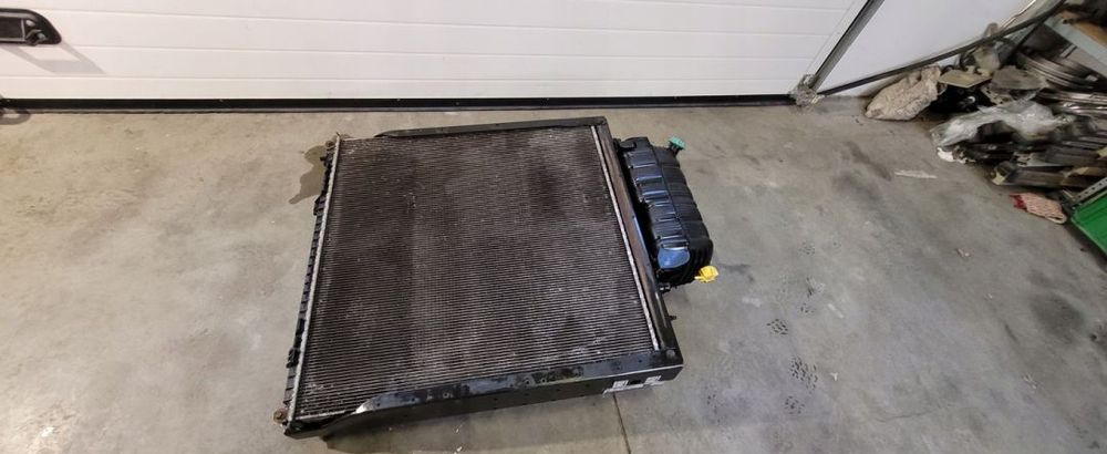 CHLODNICE MAN TGX E6 SZCZELNE ORYGINAŁ 90cm. - Radiateur pour Camion: photos 4 CHLODNICE MAN TGX E6 SZCZELNE ORYGINAŁ 90cm. - Radiateur pour Camion: photos 4