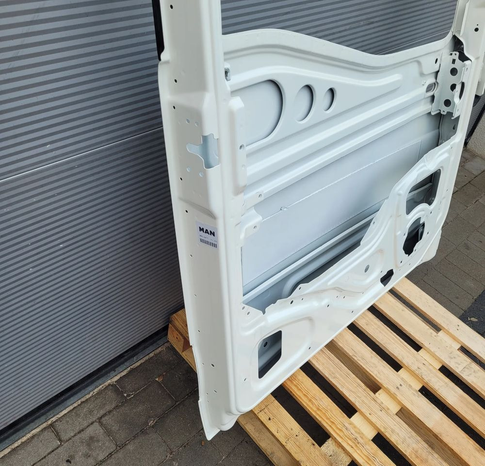 DRZWI LEWE MAN TG3 TGX NM ORYGINAŁ RAL 9010 CHWALIM116 - Portière et pièces pour Camion: photos 5 DRZWI LEWE MAN TG3 TGX NM ORYGINAŁ RAL 9010 CHWALIM116 - Portière et pièces pour Camion: photos 5