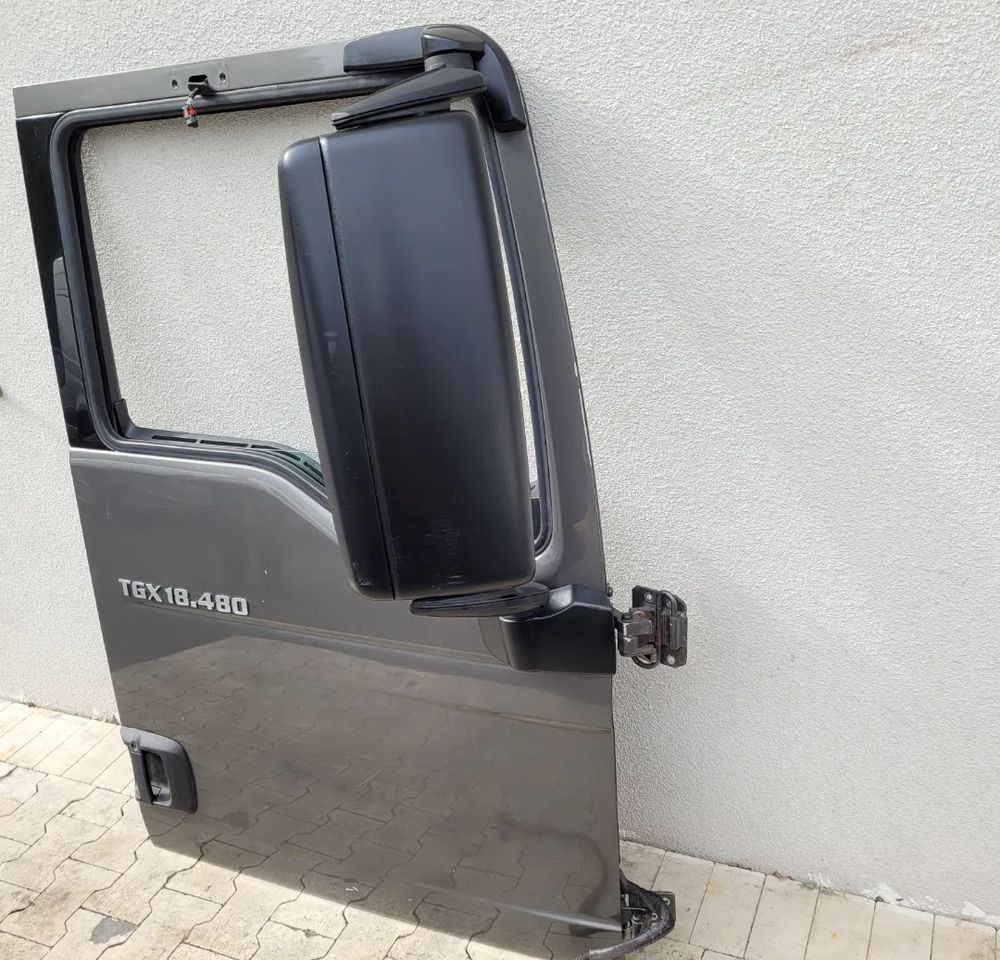DRZWI MAN TGX PRAWE EURO6 - Portière et pièces pour Camion: photos 3 DRZWI MAN TGX PRAWE EURO6 - Portière et pièces pour Camion: photos 3