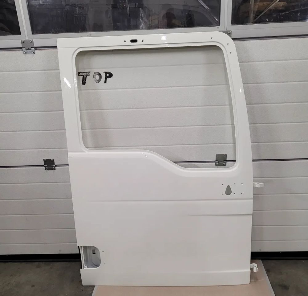 DRZWI PRAWE MAN TGX RAL 9010 ORYGINAŁ - Portière et pièces pour Camion: photos 1 DRZWI PRAWE MAN TGX RAL 9010 ORYGINAŁ - Portière et pièces pour Camion: photos 1