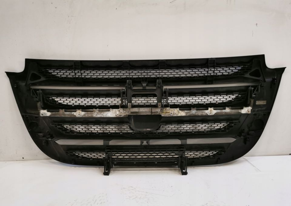 GRILL ATRAPA DAF XF 106 lift ORYGINAŁ 2048272 - Calandre pour Camion: photos 5 GRILL ATRAPA DAF XF 106 lift ORYGINAŁ 2048272 - Calandre pour Camion: photos 5