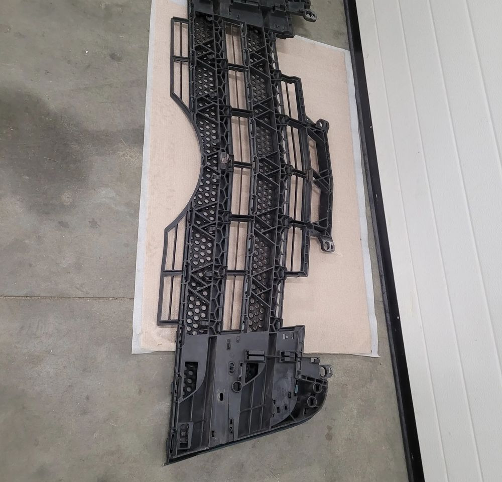 GRILL MERCEDES ACTROS MP4 ORYGINAŁ - Calandre pour Camion: photos 5 GRILL MERCEDES ACTROS MP4 ORYGINAŁ - Calandre pour Camion: photos 5