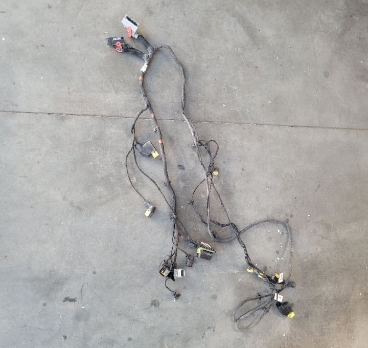 INSTALACJA ZDERZAKA VOLVO FH4 ORYGINAŁ - Câble/ Fil pour Camion: photos 1 INSTALACJA ZDERZAKA VOLVO FH4 ORYGINAŁ - Câble/ Fil pour Camion: photos 1