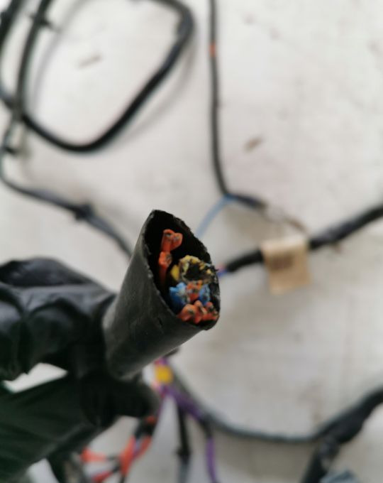 INSTALACJA ZDERZAKA VOLVO FL EURO 6 - Câble/ Fil pour Camion: photos 2 INSTALACJA ZDERZAKA VOLVO FL EURO 6 - Câble/ Fil pour Camion: photos 2