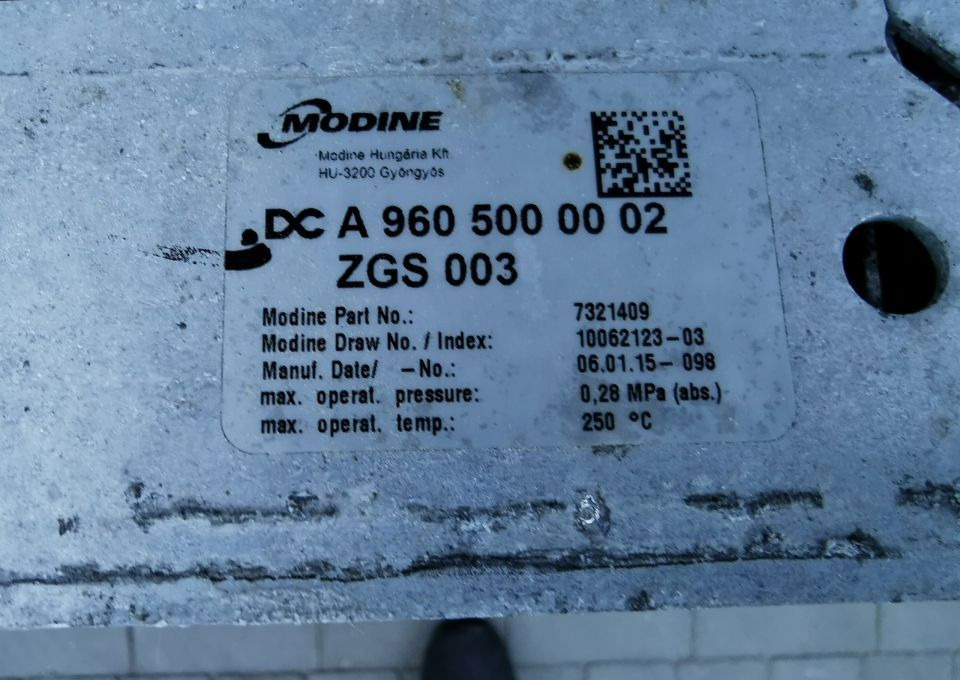 INTERCOOLER MERCREES ACTROS MP4 A9605000002 - Intercooler: photos 3 INTERCOOLER MERCREES ACTROS MP4 A9605000002 - Intercooler: photos 3