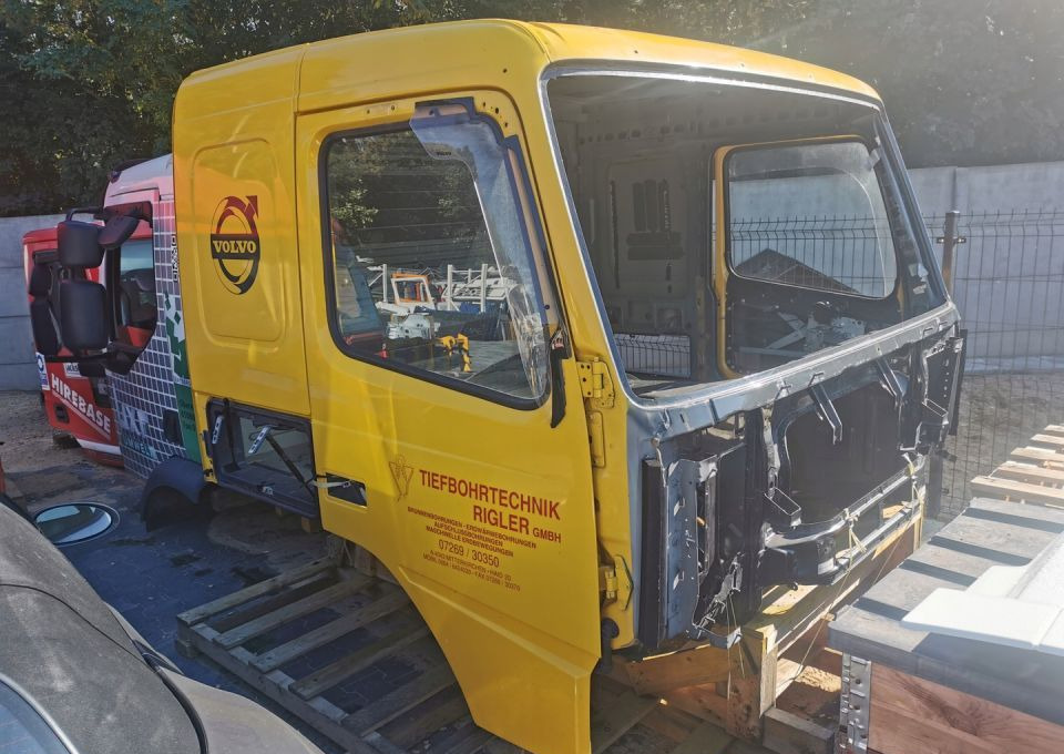 KABINA VOLVO FMX FM euro6 - Cabine pour Camion: photos 1 KABINA VOLVO FMX FM euro6 - Cabine pour Camion: photos 1