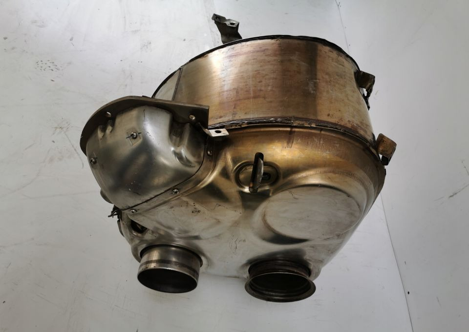 KATALIZATOR DPF DAF XF 106 1933421 - Catalyseur pour Camion: photos 5 KATALIZATOR DPF DAF XF 106 1933421 - Catalyseur pour Camion: photos 5