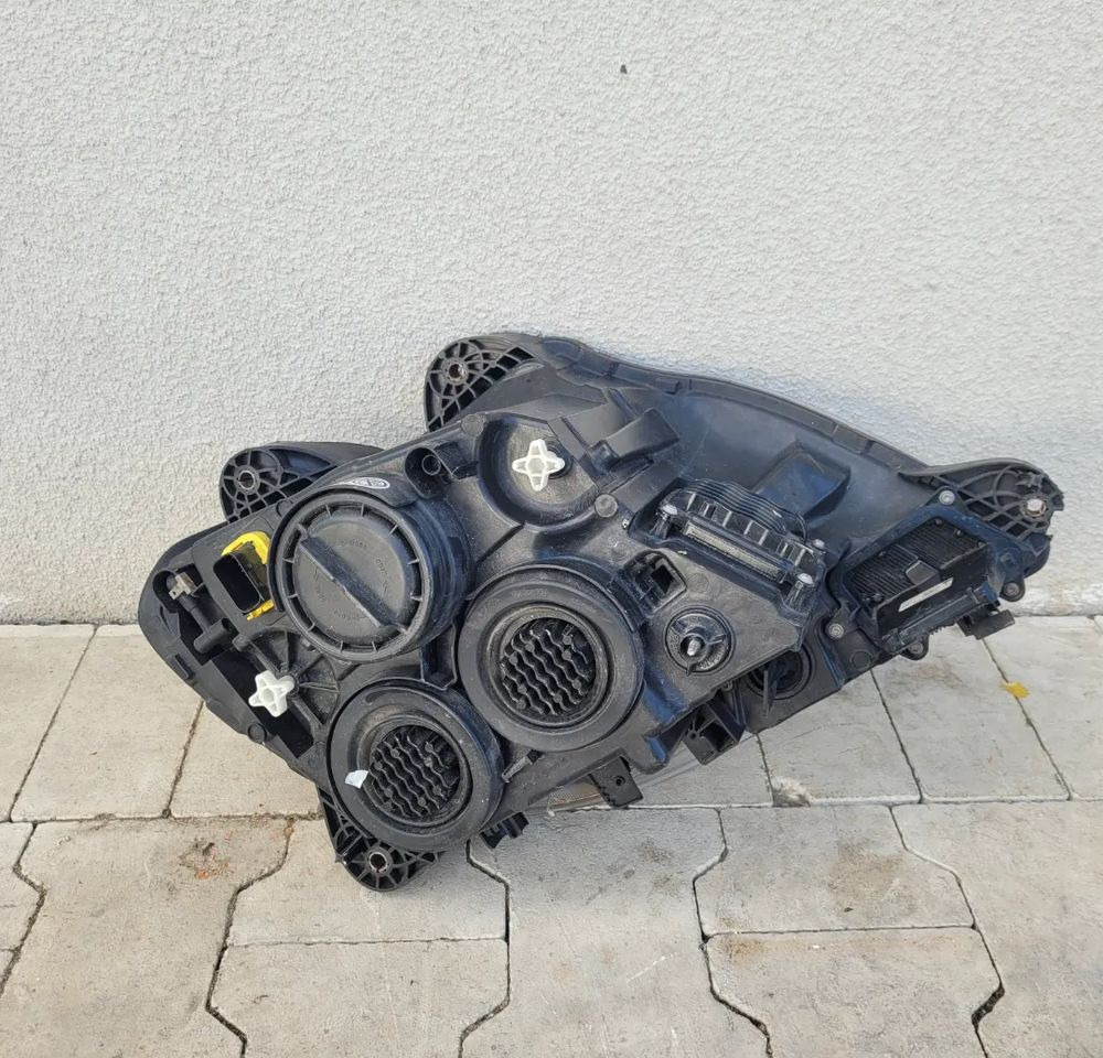 LAMPA LEWA FULL LED DAF XF 106 ORYGINAL - Carrosserie et extérieur pour Camion: photos 4 LAMPA LEWA FULL LED DAF XF 106 ORYGINAL - Carrosserie et extérieur pour Camion: photos 4