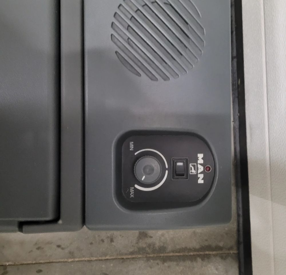 LODÓWKA MAN TGX TGS TGM TGL SPRAWNA GW. CHWALIM116 - Pièces de rechange pour Camion: photos 5 LODÓWKA MAN TGX TGS TGM TGL SPRAWNA GW. CHWALIM116 - Pièces de rechange pour Camion: photos 5