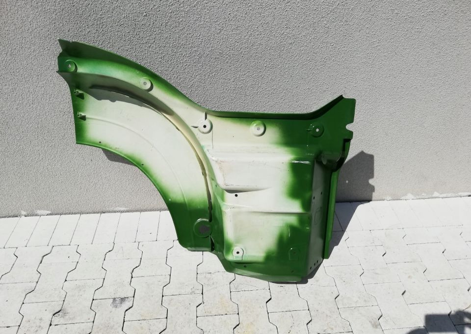 STOPNICA MAN TGS TGA ROBOCZY WASKA KABINA LH. - Marchepied pour Camion: photos 2 STOPNICA MAN TGS TGA ROBOCZY WASKA KABINA LH. - Marchepied pour Camion: photos 2