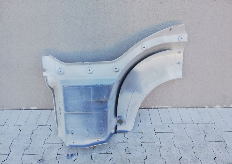 STOPNICA MAN TGS TGA ROBOCZY WASKA KABINA RH. - Marchepied pour Camion: photos 2 STOPNICA MAN TGS TGA ROBOCZY WASKA KABINA RH. - Marchepied pour Camion: photos 2