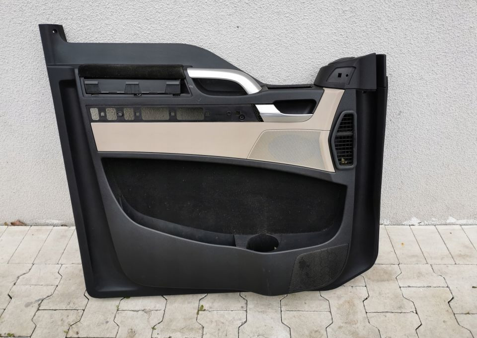 TAPICERKA DRZWI Man TGX LH LIFT ORYGINAŁ - Portière et pièces pour Camion: photos 1 TAPICERKA DRZWI Man TGX LH LIFT ORYGINAŁ - Portière et pièces pour Camion: photos 1