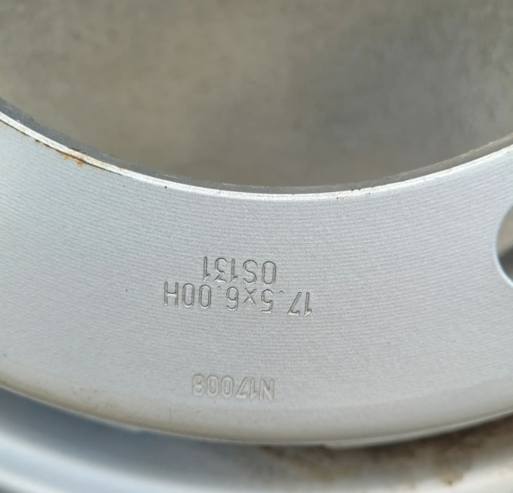 ZAPAS KOLO MIDLUM D 205/75 R17.5 LSR1+ CONTINENTAL - Roue complète pour Camion: photos 4 ZAPAS KOLO MIDLUM D 205/75 R17.5 LSR1+ CONTINENTAL - Roue complète pour Camion: photos 4