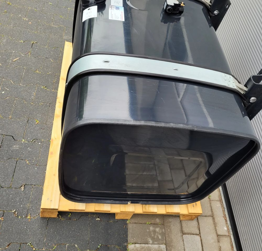 ZBIORNIK PALIWA MAN 400L 63X68X105CM 81.12201-6894 CHWALIM116 - Système de carburant pour Camion: photos 2 ZBIORNIK PALIWA MAN 400L 63X68X105CM 81.12201-6894 CHWALIM116 - Système de carburant pour Camion: photos 2