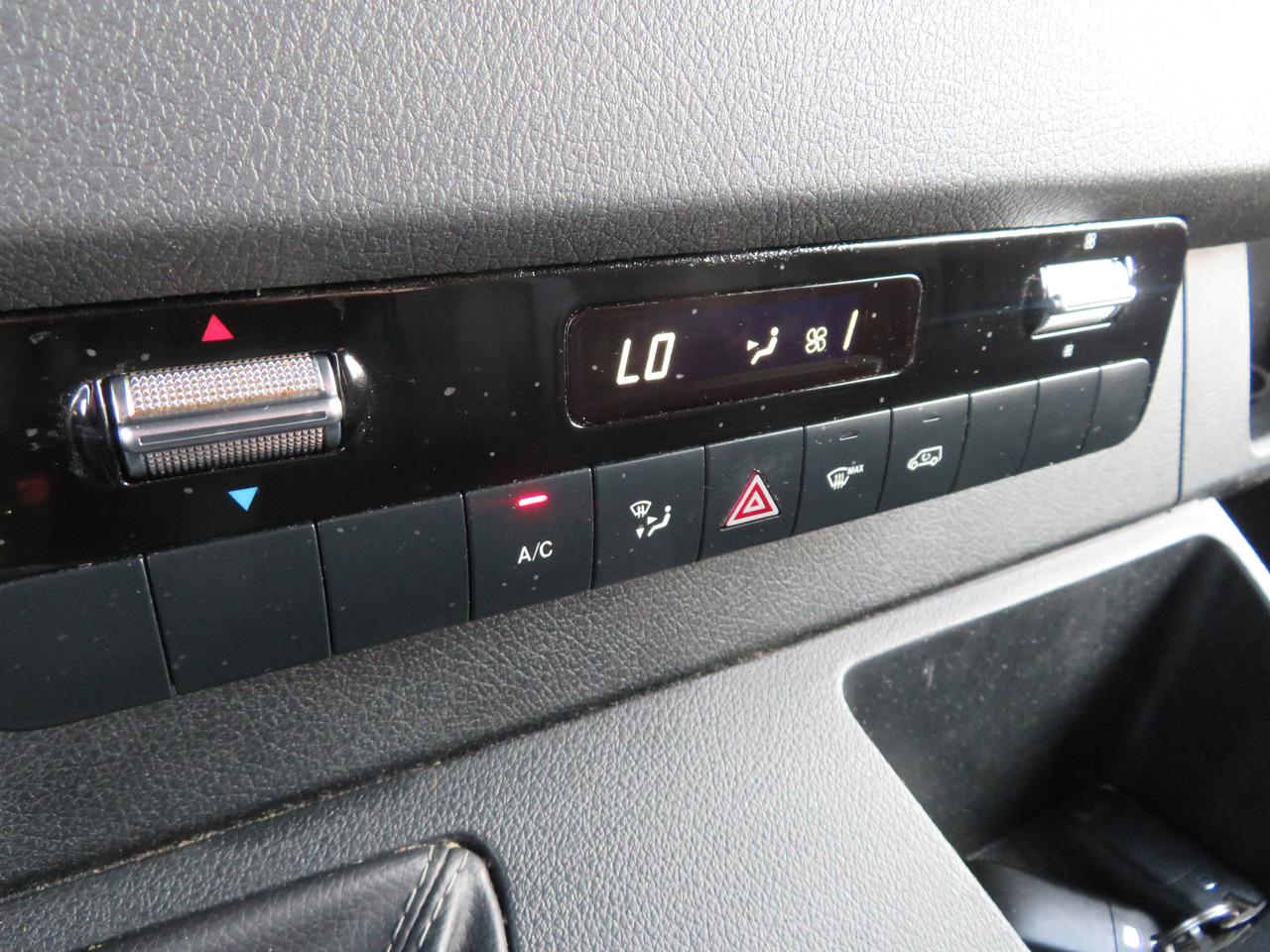 Fourgon utilitaire Mercedes-Benz Sprinter 317cdi - A3H2 - 3.5T trekvermogen: photos 14