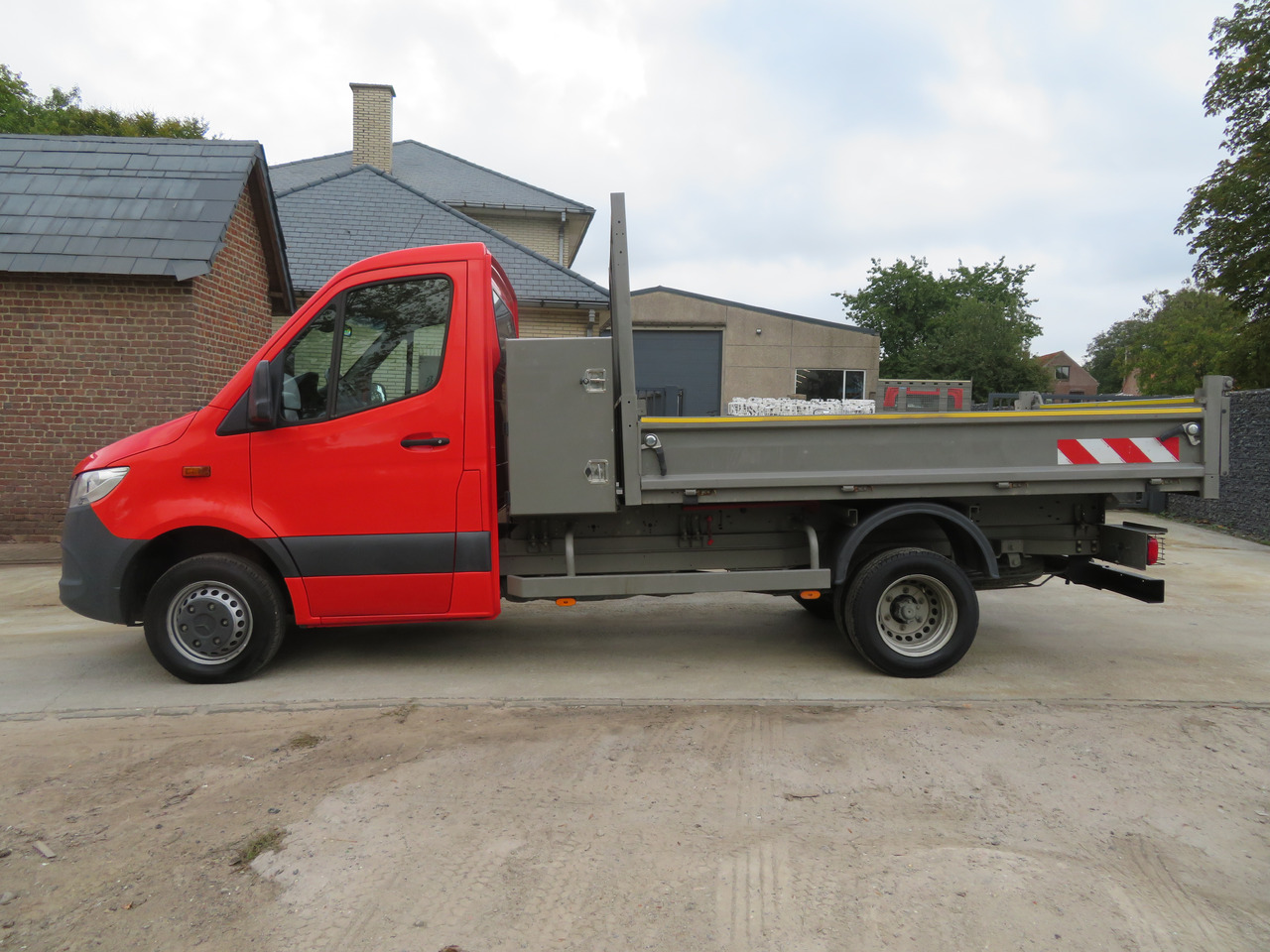 Mercedes-Benz Sprinter 514cdi - Utilitaire benne: photos 4 Mercedes-Benz Sprinter 514cdi - Utilitaire benne: photos 4