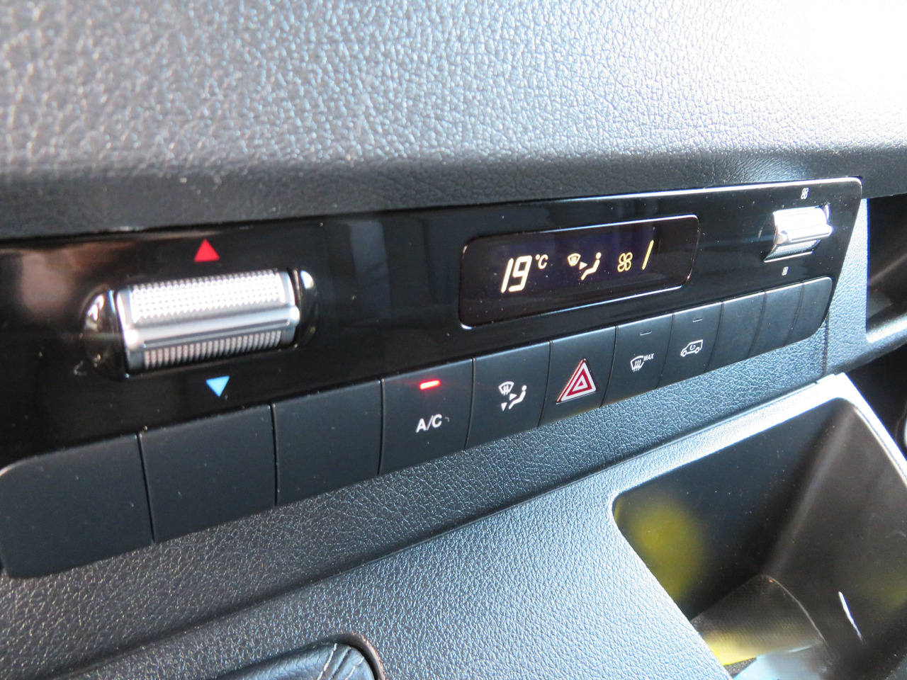 Véhicule utilitaire Mercedes-Benz Sprinter 317cdi - A2H2: photos 14