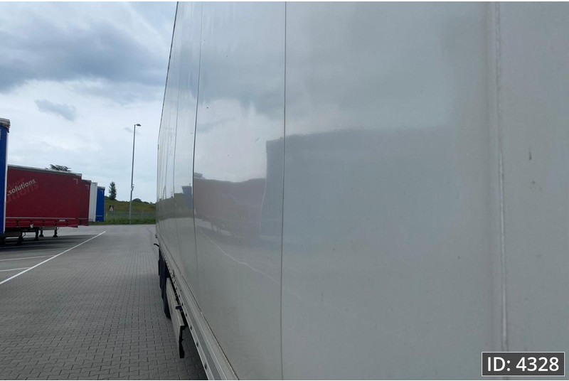 Krone SD / Heating / Double stock / BPW Drum - Semi-remorque fourgon: photos 5 Krone SD / Heating / Double stock / BPW Drum - Semi-remorque fourgon: photos 5