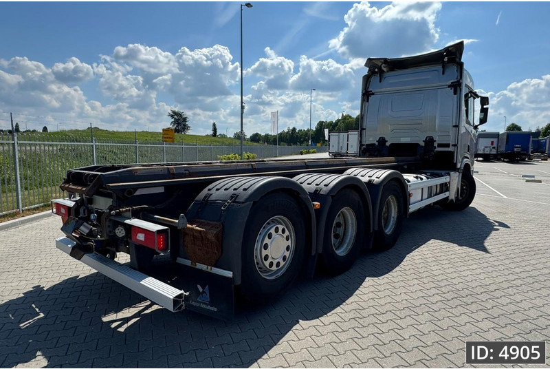Scania R540 Topline, Euro 6, / 8x4 / Lift axle / frame 7.4 m - Châssis cabine: photos 3 Scania R540 Topline, Euro 6, / 8x4 / Lift axle / frame 7.4 m - Châssis cabine: photos 3