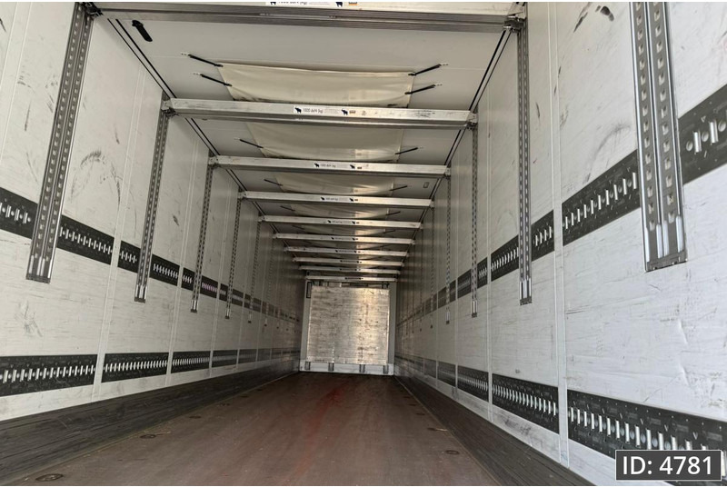 Schmitz Cargobull Thermo king SLXe400 / Double stock / Huckepack - Semi-remorque frigorifique: photos 5 Schmitz Cargobull Thermo king SLXe400 / Double stock / Huckepack - Semi-remorque frigorifique: photos 5