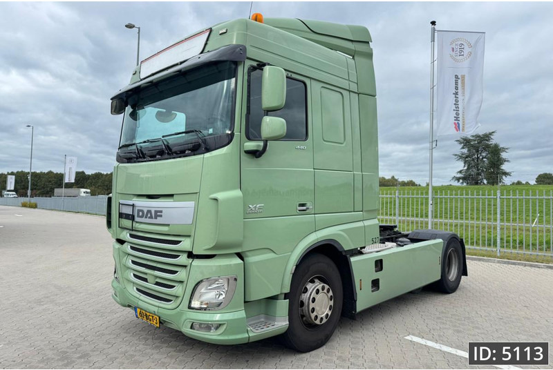 DAF XF 440 SC, Euro 6, / 6x2 / Standklima / Fridge - Tracteur routier: photos 1 DAF XF 440 SC, Euro 6, / 6x2 / Standklima / Fridge - Tracteur routier: photos 1
