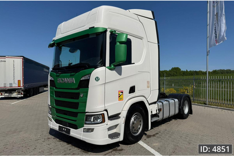 Scania R450 Topline, Euro 6, / Retarder / Standklima / 2x Tank, Intarder - Tracteur routier: photos 1 Scania R450 Topline, Euro 6, / Retarder / Standklima / 2x Tank, Intarder - Tracteur routier: photos 1