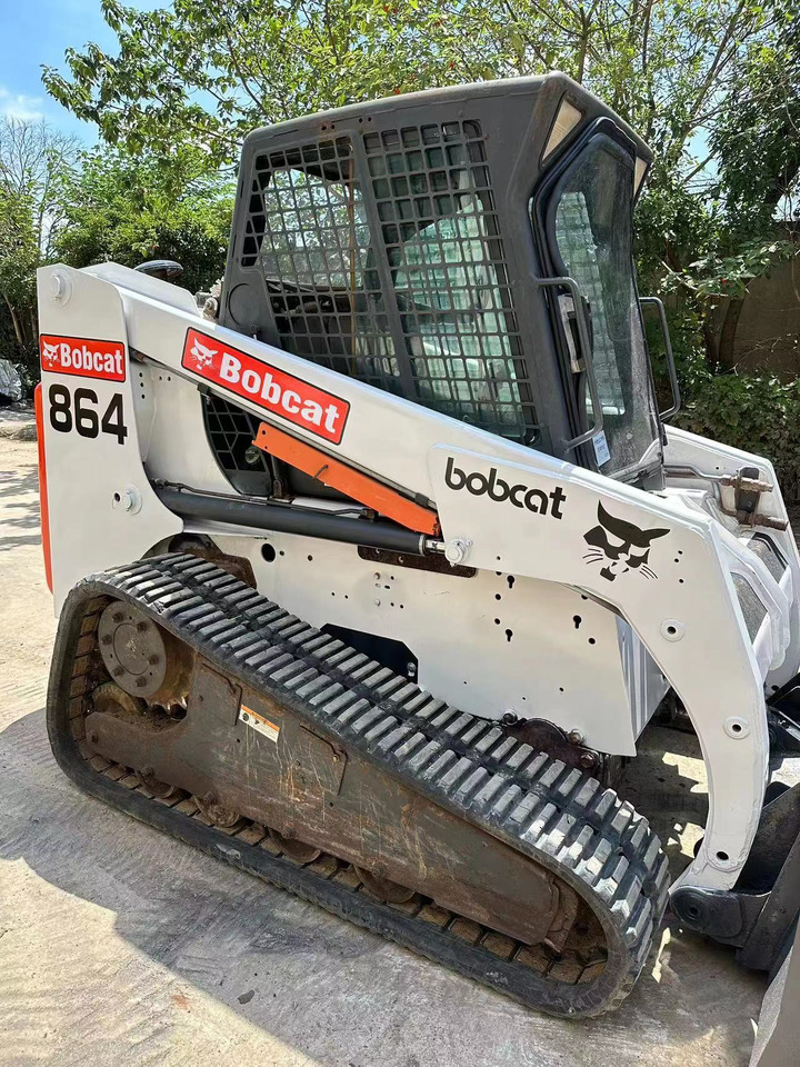 BOBCAT Skid Steer Loader - Chargeuse compacte sur chenilles: photos 2 BOBCAT Skid Steer Loader - Chargeuse compacte sur chenilles: photos 2