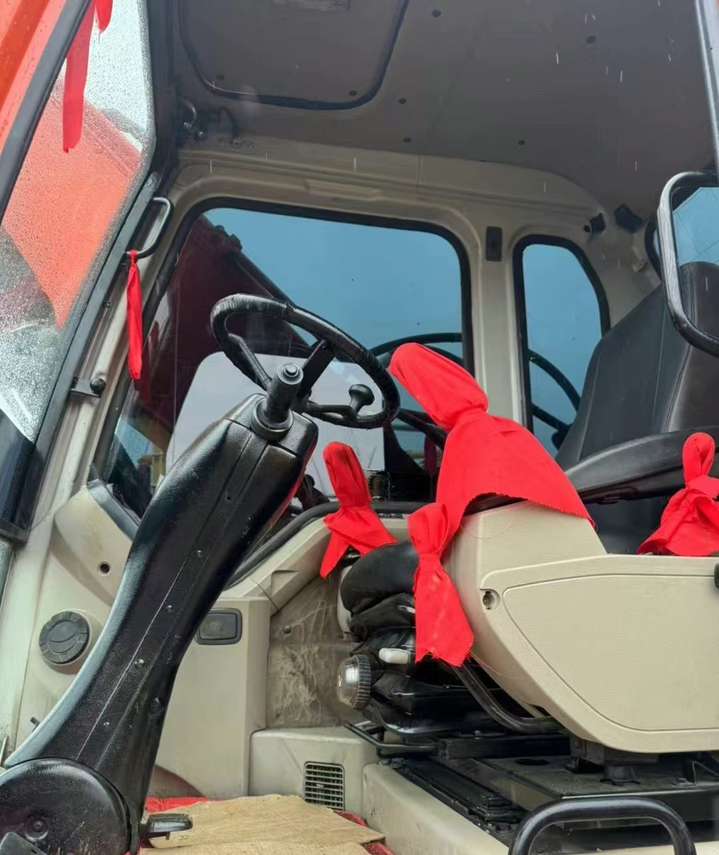 DOOSAN DX150W Wheel Excavator Good Condition - Pelle sur pneus: photos 4 DOOSAN DX150W Wheel Excavator Good Condition - Pelle sur pneus: photos 4