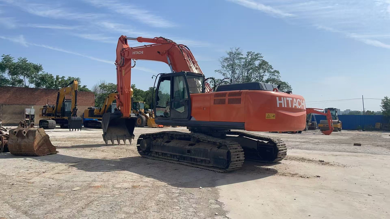 HITACHI ZX350-3G Excavator | Zero Final Drive Issues | New Undercarriage | Super Clean - Pelle sur chenille: photos 2 HITACHI ZX350-3G Excavator | Zero Final Drive Issues | New Undercarriage | Super Clean - Pelle sur chenille: photos 2