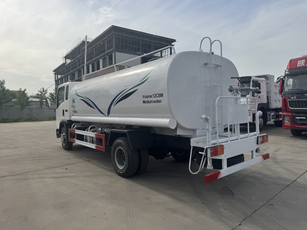 Howo Water Tanker Click for Discount - Camion citerne: photos 4 Howo Water Tanker Click for Discount - Camion citerne: photos 4