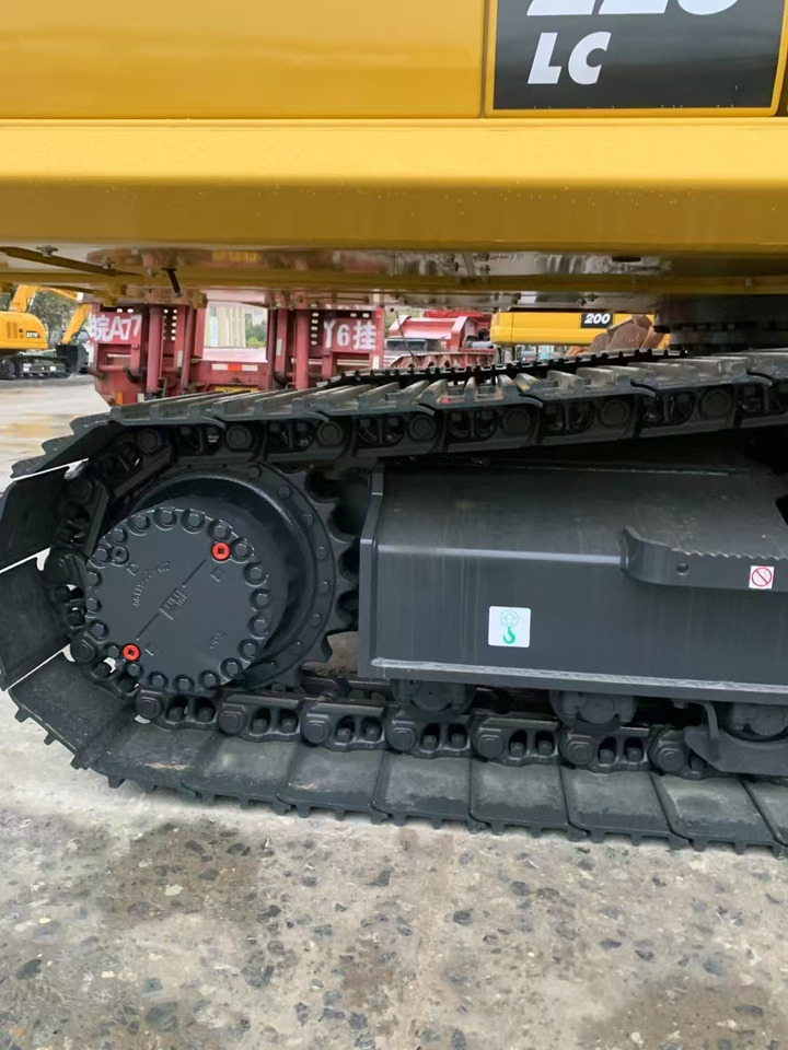 KOMATSU Crawler Excavator PC225 New - Pelle sur chenille: photos 3 KOMATSU Crawler Excavator PC225 New - Pelle sur chenille: photos 3