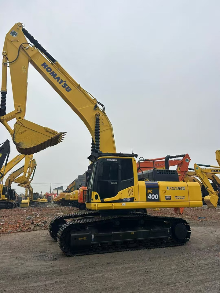 KOMATSU PC400-8 - Pelle sur chenille: photos 3 KOMATSU PC400-8 - Pelle sur chenille: photos 3