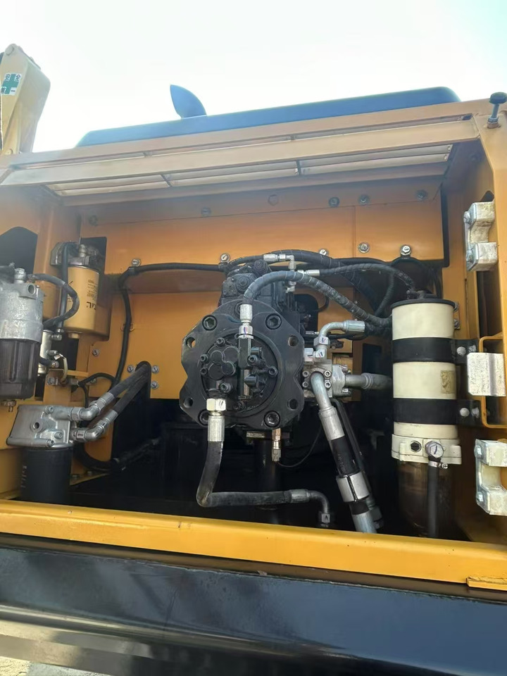 SANY SY365H - Pelle sur chenille: photos 4 SANY SY365H - Pelle sur chenille: photos 4