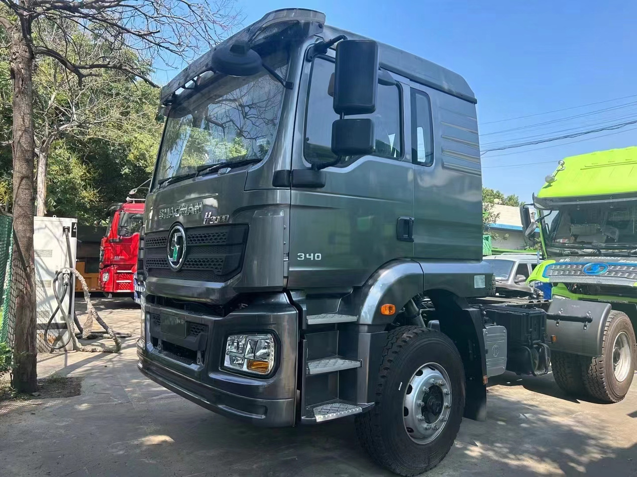 Shaanxi H3000 4*2 Truck Unit Click Here for Discount - Camion benne: photos 1 Shaanxi H3000 4*2 Truck Unit Click Here for Discount - Camion benne: photos 1