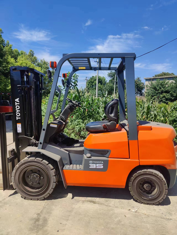 TOYOTA FD35 Forklift 3.5Ton Click for Discount - Chariot élévateur diesel: photos 2 TOYOTA FD35 Forklift 3.5Ton Click for Discount - Chariot élévateur diesel: photos 2