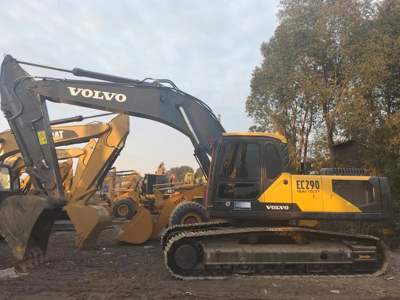 VOLVO EC290 Excavator Click for Discount - Pelle: photos 4 VOLVO EC290 Excavator Click for Discount - Pelle: photos 4