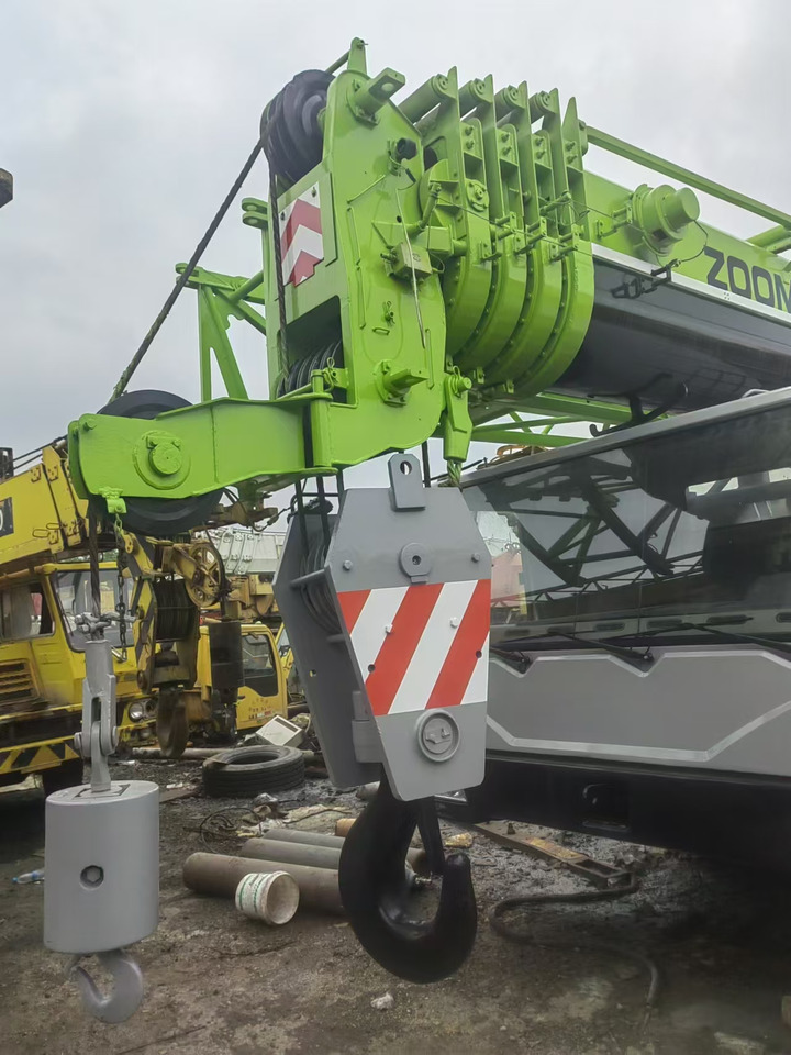 ZOOMLION Crane 50T - Grue tout-terrain: photos 4 ZOOMLION Crane 50T - Grue tout-terrain: photos 4