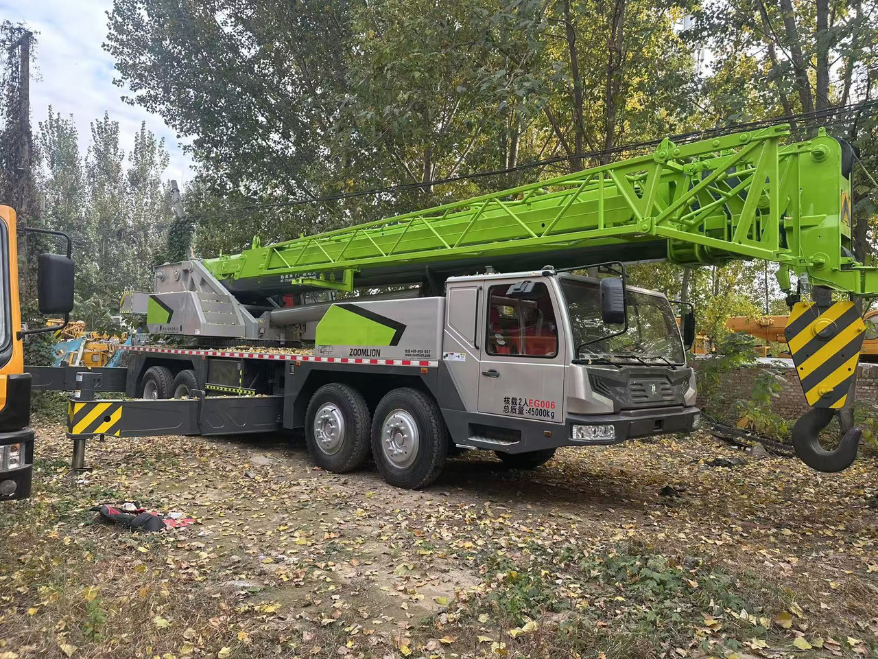 ZOOMLION Crane ZTC700V - Grue: photos 2 ZOOMLION Crane ZTC700V - Grue: photos 2