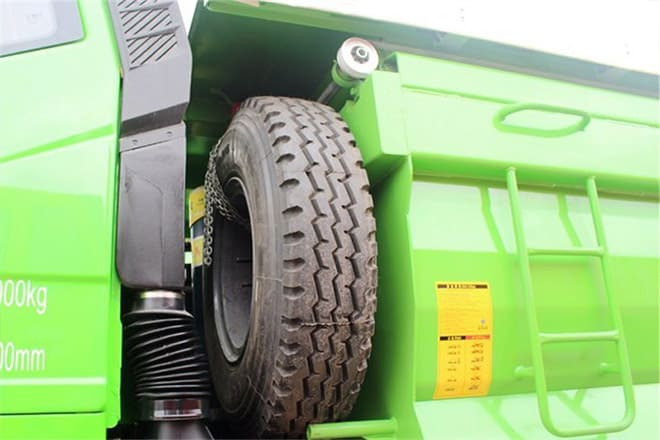 FAW Faw J6P Dump Truck for Sale in Togo - Camion benne: photos 3 FAW Faw J6P Dump Truck for Sale in Togo - Camion benne: photos 3